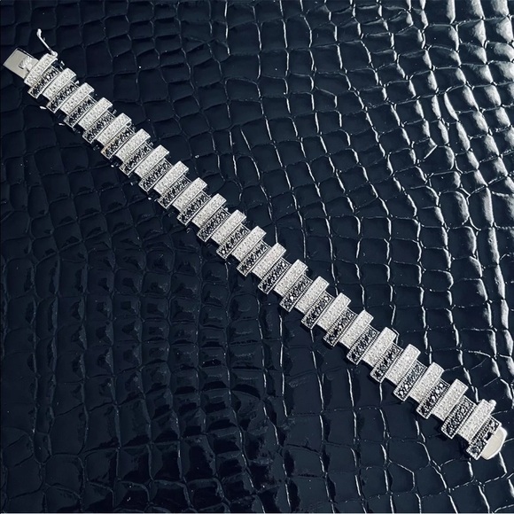 Black & White CZ Sterling Tennis Bracelet & Stud Earrings Geometrical S… - Picture 12 of 12